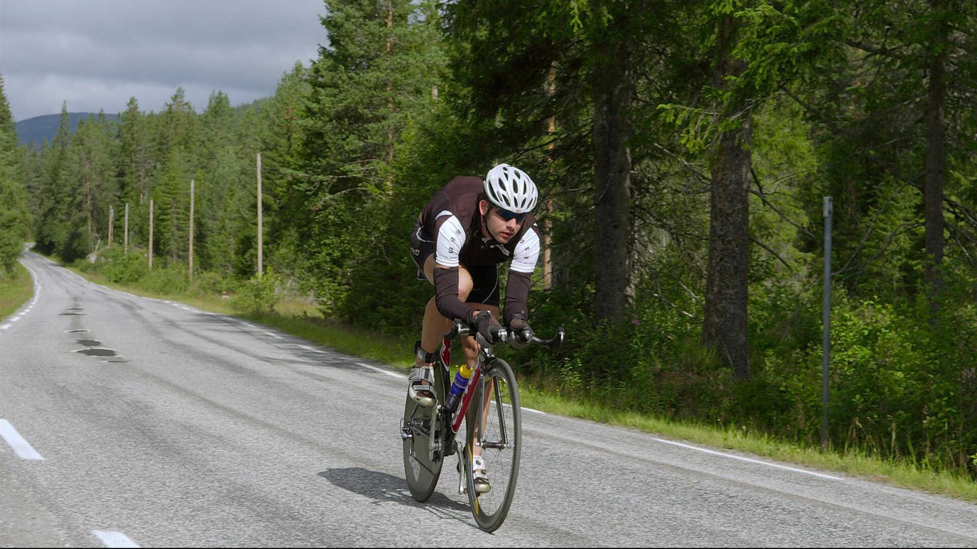 FaZe关注英雄联盟全球赛事发展，英雄联盟赛事报道