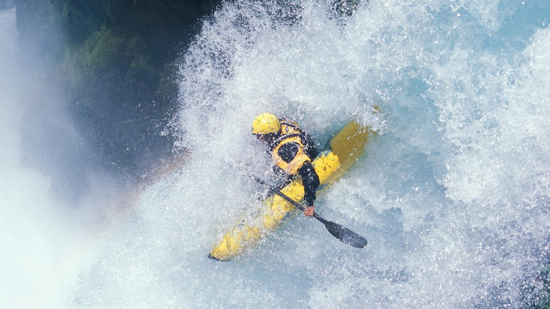世界杯预选赛：主队惊险晋级，世界杯预选赛局势